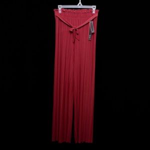 Pleated palazzo pants